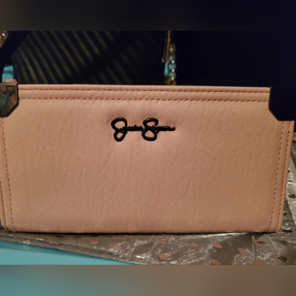 Jessica Simpson pink wallet